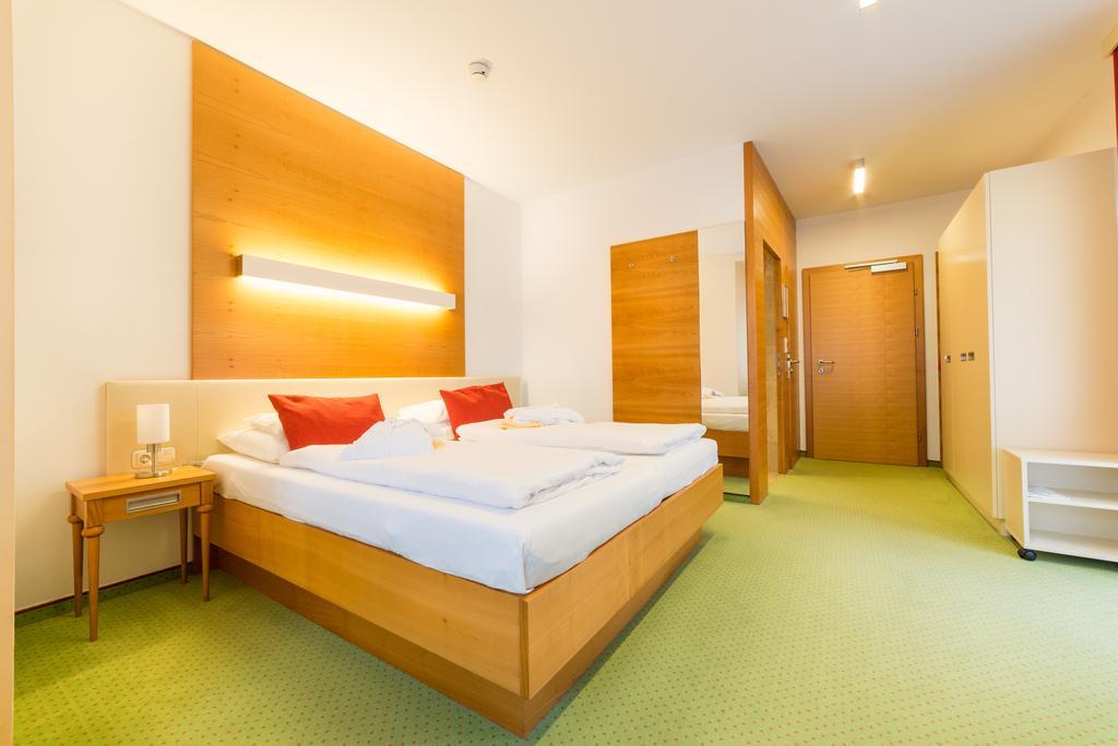 Vitalzeit Hotel Weber Bad Schönau Extérieur photo
